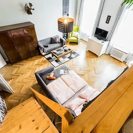 Park View With Sauna, A/c Apartament *