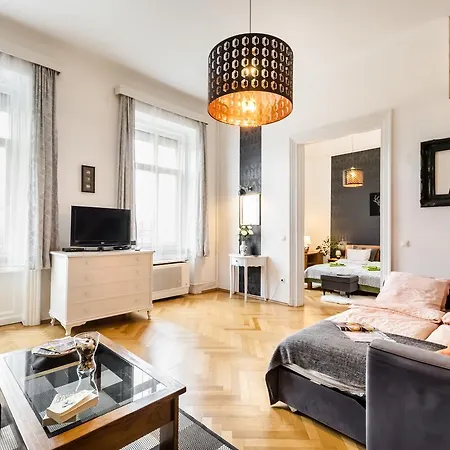 Park View With Sauna, A/c * Budapest